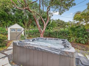 101 NE 47th Ct, Oakland Park FL 33334