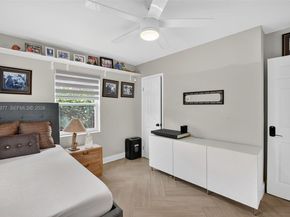 101 NE 47th Ct, Oakland Park FL 33334