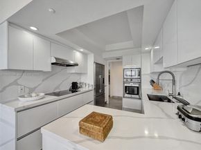 7000 Island Blvd 1207, Aventura FL 33160