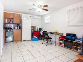 3430 NW 16th St, Miami FL 33125