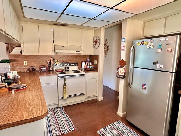880 NW 49th Ave, Coconut Creek FL 33063