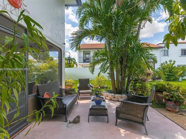 1461 SW 124th Ct D13, Miami FL 33184