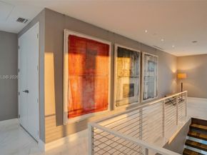 3750 Yacht Club Dr TH1, Aventura FL 33180