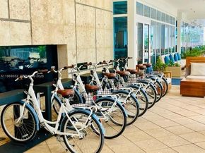 6799 Collins Ave 412, Miami Beach FL 33141