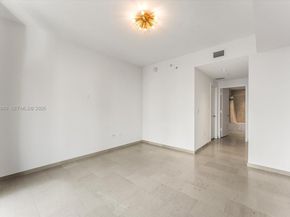 68 SE 6th St 2304, Miami FL 33131