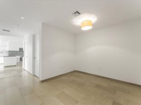 68 SE 6th St 2304, Miami FL 33131