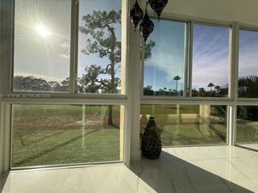 3661 Via Poinciana 206, Lake Worth FL 33467