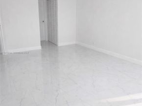 3661 Via Poinciana 206, Lake Worth FL 33467