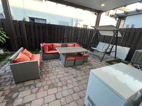 11290 NW 88th Ter, Doral FL 33178