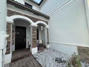 11290 NW 88th Ter, Doral FL 33178