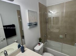 11290 NW 88th Ter, Doral FL 33178