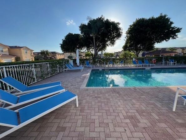11290 NW 88th Ter, Doral FL 33178
