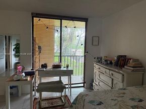 Undisclosed Address #A11861087, Miami FL 33183
