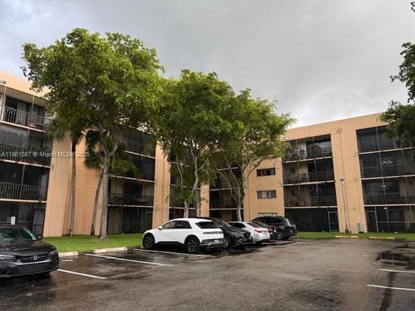 Undisclosed Address #A11861087, Miami FL 33183