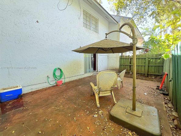 15685 SW 84th Ter 801, Miami FL 33193