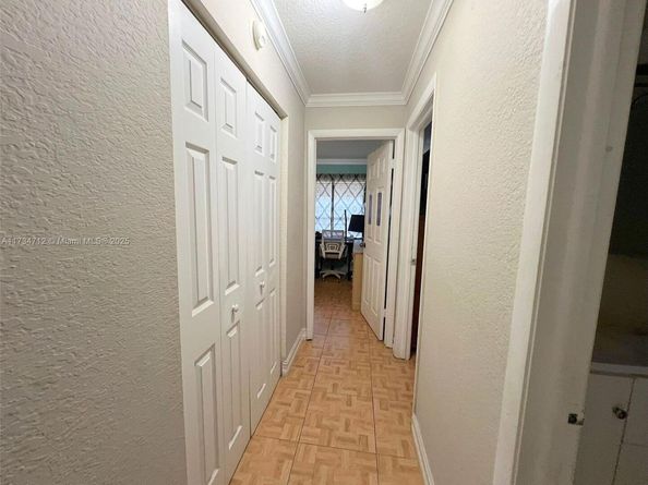 15685 SW 84th Ter 801, Miami FL 33193