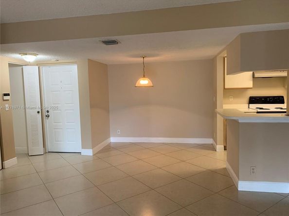 9977 Westview Dr 116, Coral Springs FL 33076