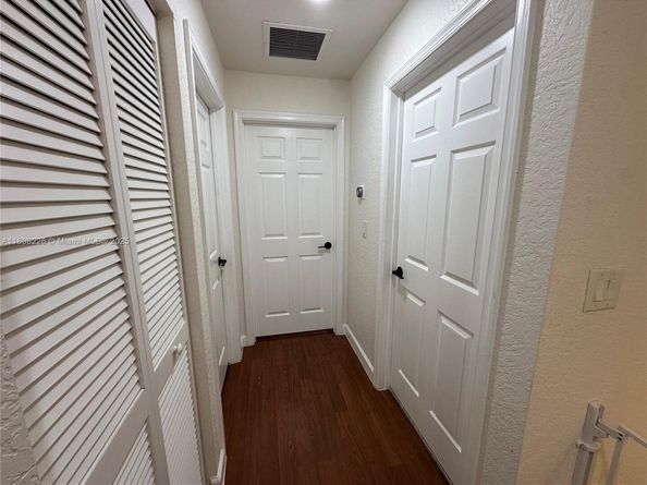 12464 SW 42nd St, Miramar FL 33027