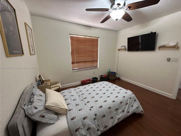 12464 SW 42nd St, Miramar FL 33027