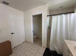 12464 SW 42nd St, Miramar FL 33027