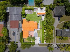 1860 SW 12th St, Miami FL 33135