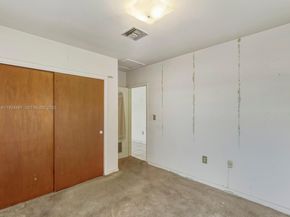 19621 NW 39th Ct, Miami Gardens FL 33055