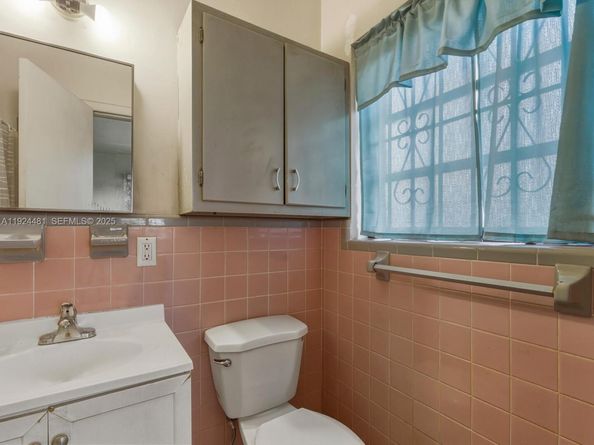 19621 NW 39th Ct, Miami Gardens FL 33055