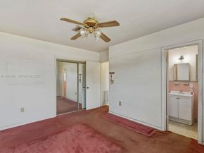 19621 NW 39th Ct, Miami Gardens FL 33055