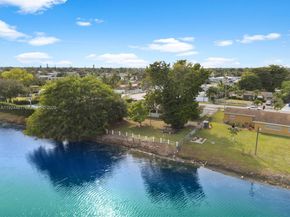 19621 NW 39th Ct, Miami Gardens FL 33055