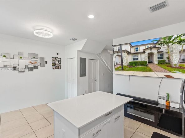 2313 NW 122nd Ter, Miami FL 33167