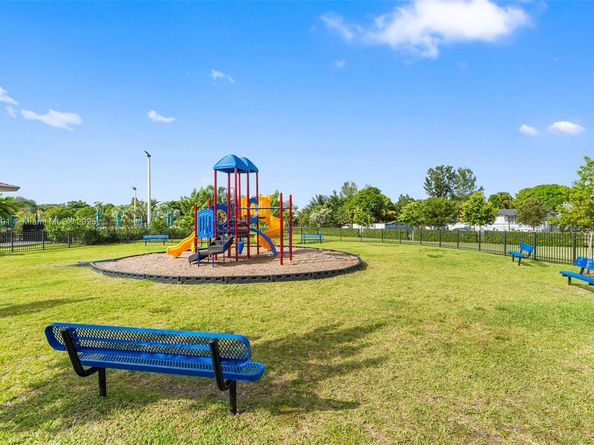 2313 NW 122nd Ter, Miami FL 33167