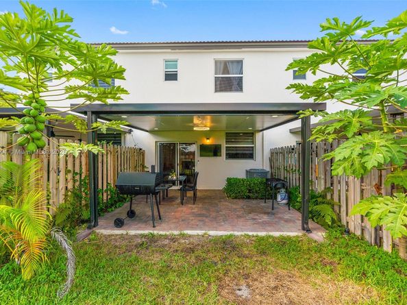 2313 NW 122nd Ter, Miami FL 33167