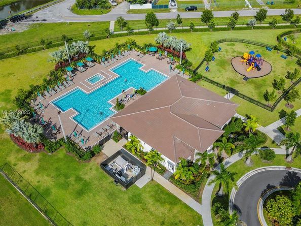 2313 NW 122nd Ter, Miami FL 33167