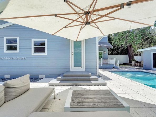 150 NE 50th Ter, Miami FL 33137