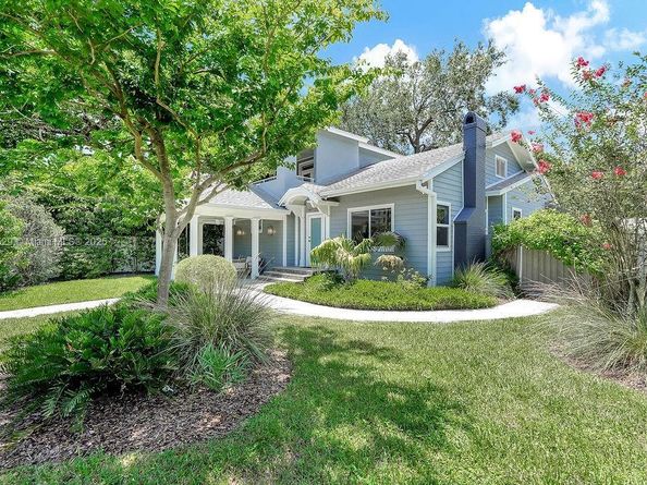 150 NE 50th Ter, Miami FL 33137