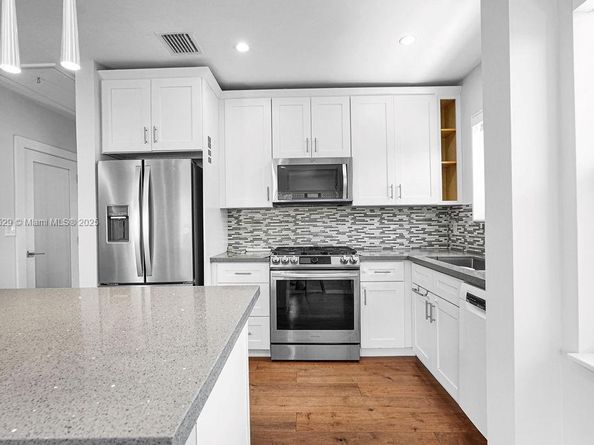 150 NE 50th Ter, Miami FL 33137