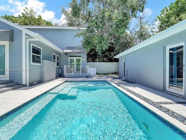 150 NE 50th Ter, Miami FL 33137