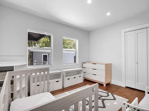 150 NE 50th Ter, Miami FL 33137