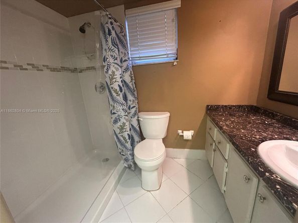 151 Berkley Rd 112, Hollywood FL 33024