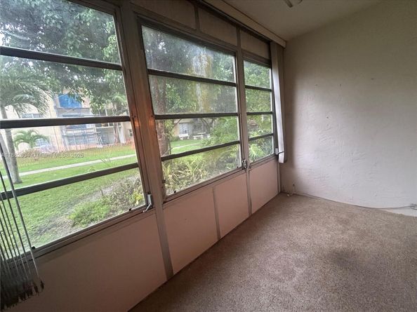 151 Berkley Rd 112, Hollywood FL 33024