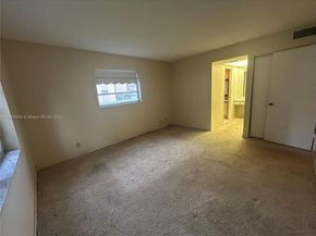 151 Berkley Rd 112, Hollywood FL 33024