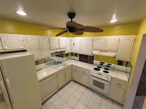 151 Berkley Rd 112, Hollywood FL 33024