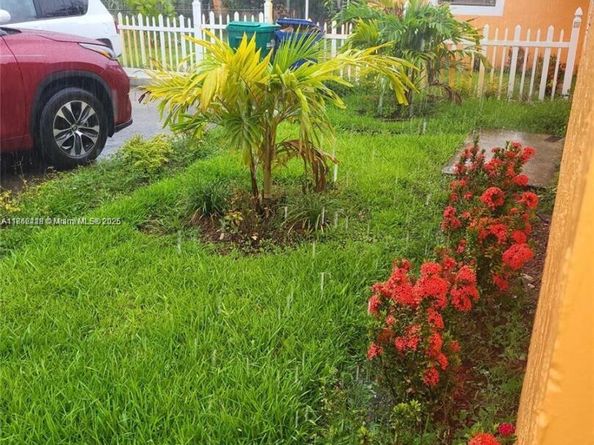 3420 NW 213th Ter, Miami Gardens FL 33056