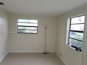 3420 NW 213th Ter, Miami Gardens FL 33056