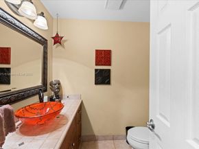 1150 NW 99th Ave 69, Pembroke Pines FL 33024