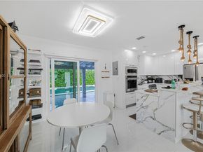 7235 SW 39th, Miami FL 33155