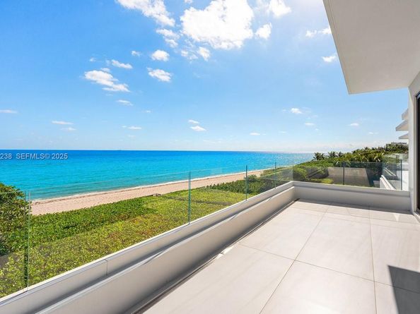 1107 Hillsboro Mile, Hillsboro Beach FL 33062