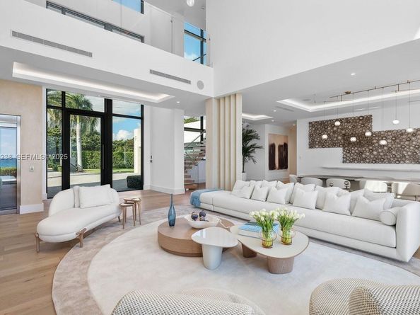 1107 Hillsboro Mile, Hillsboro Beach FL 33062