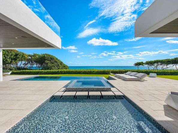 1107 Hillsboro Mile, Hillsboro Beach FL 33062