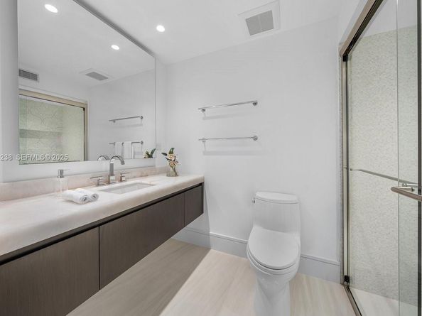 1107 Hillsboro Mile, Hillsboro Beach FL 33062